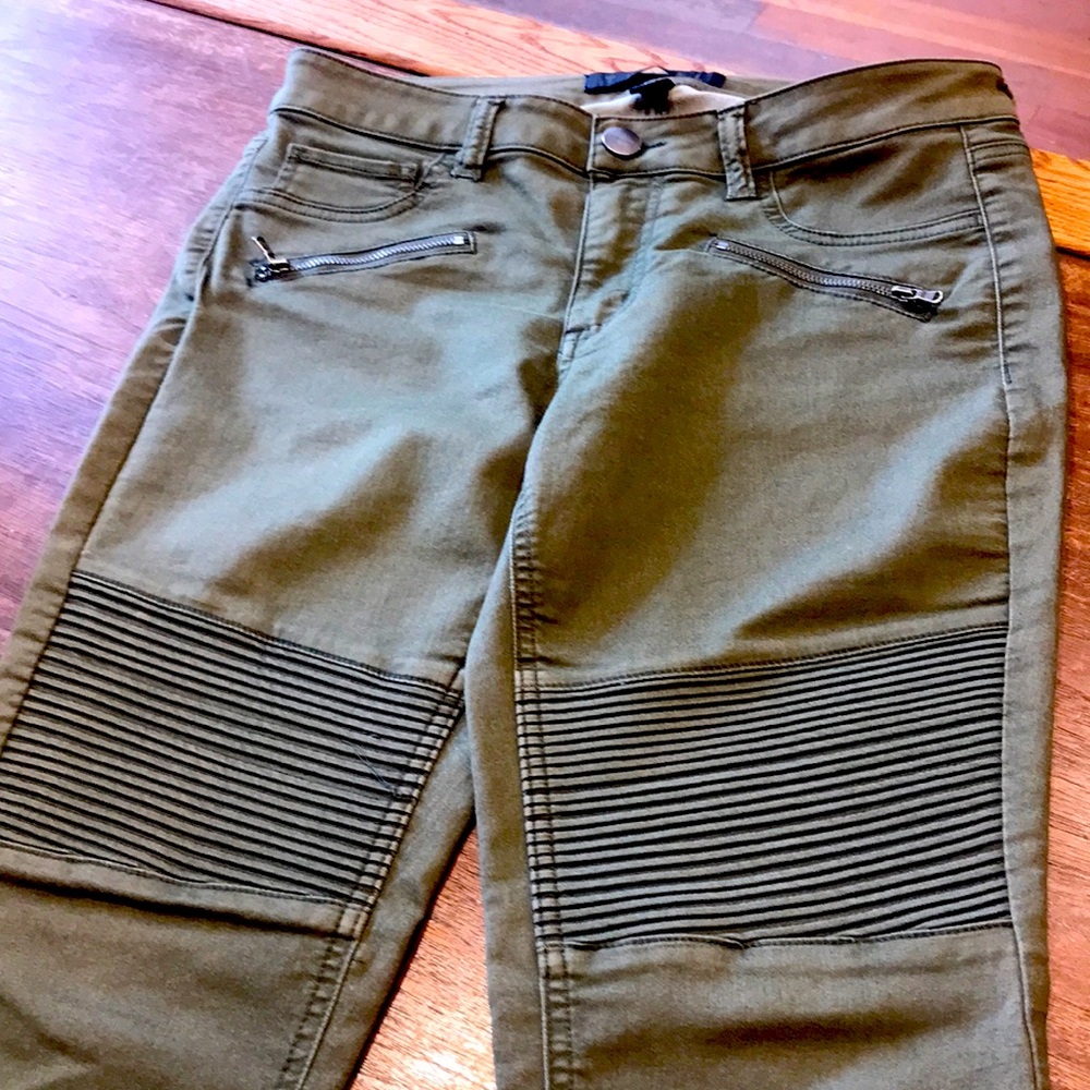 Tinsel Denim Couture skinny jeans size 28
